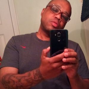 Meet your Posher, Deric